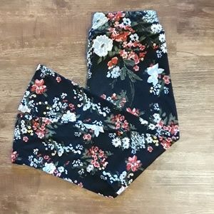 Time and true capri leggings size L 12-14